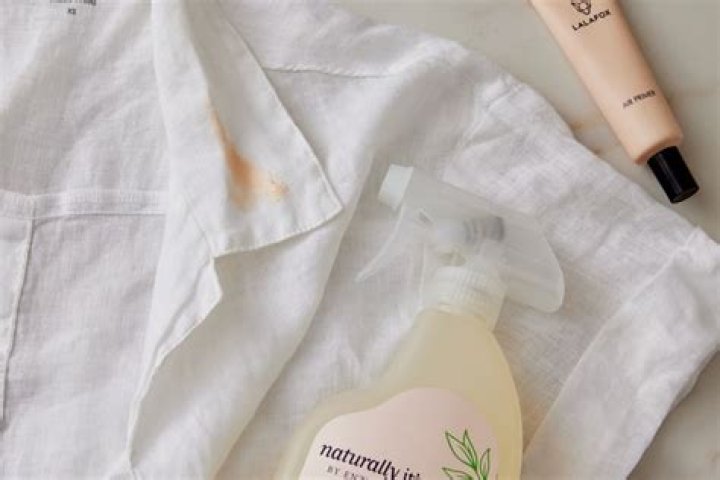 How to get foundation out of clothes
